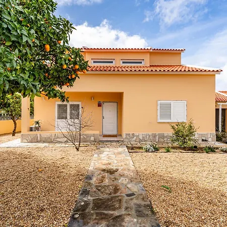 Laranja-limao Villa *
