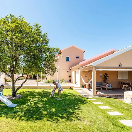 Laranja-limao - Family Retreat * Azeitão